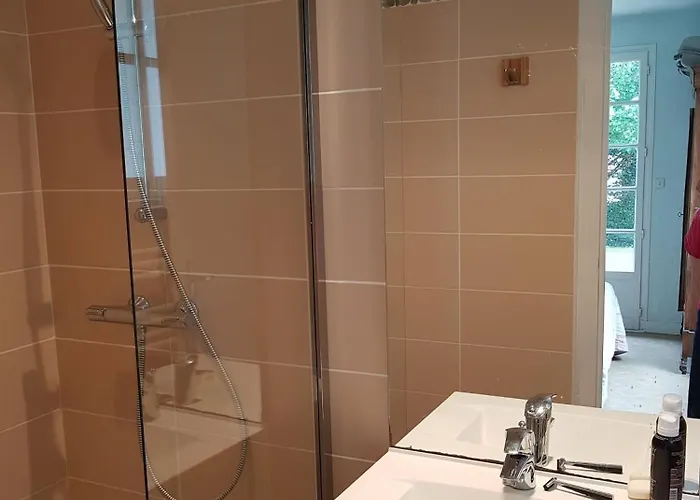 펜션 La Petite Grange 아르장르